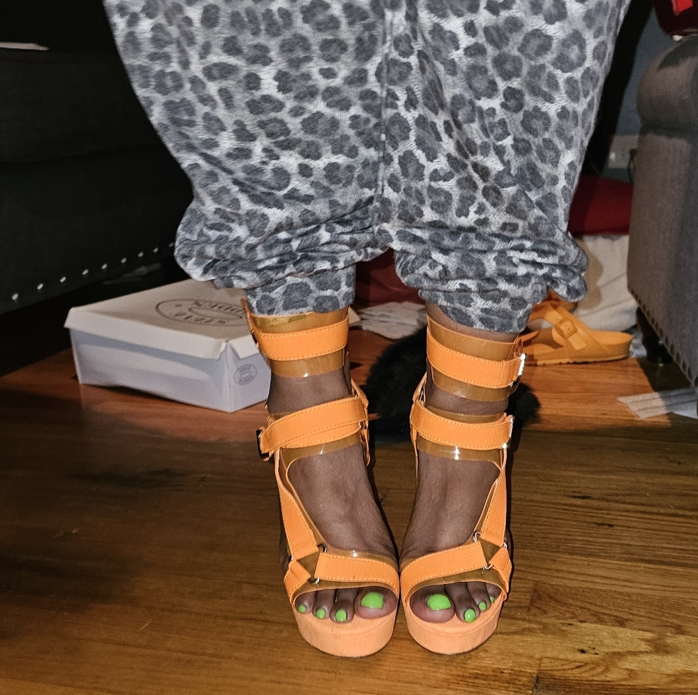 Akira Neon Orange Heel